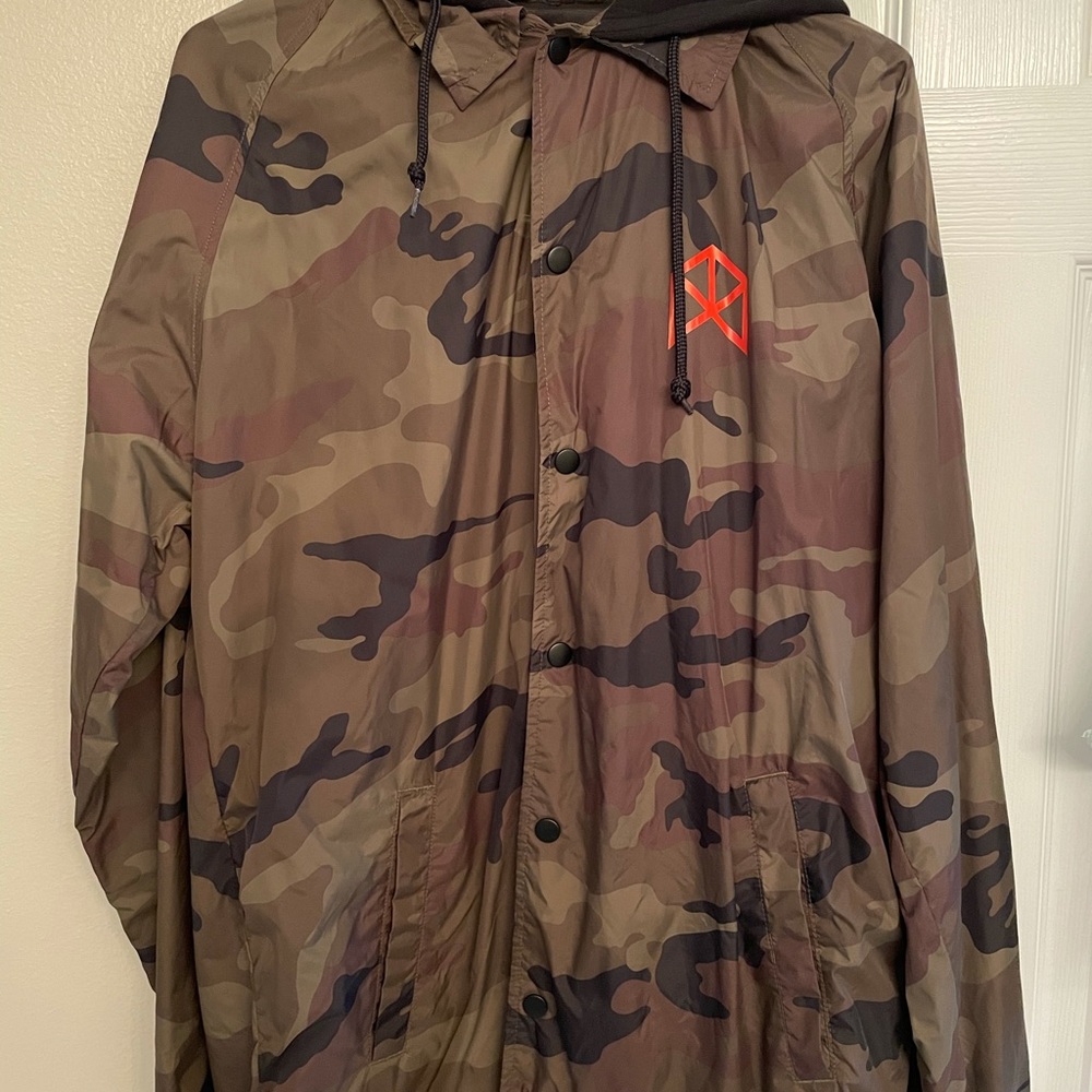 Windbreaker with hood
